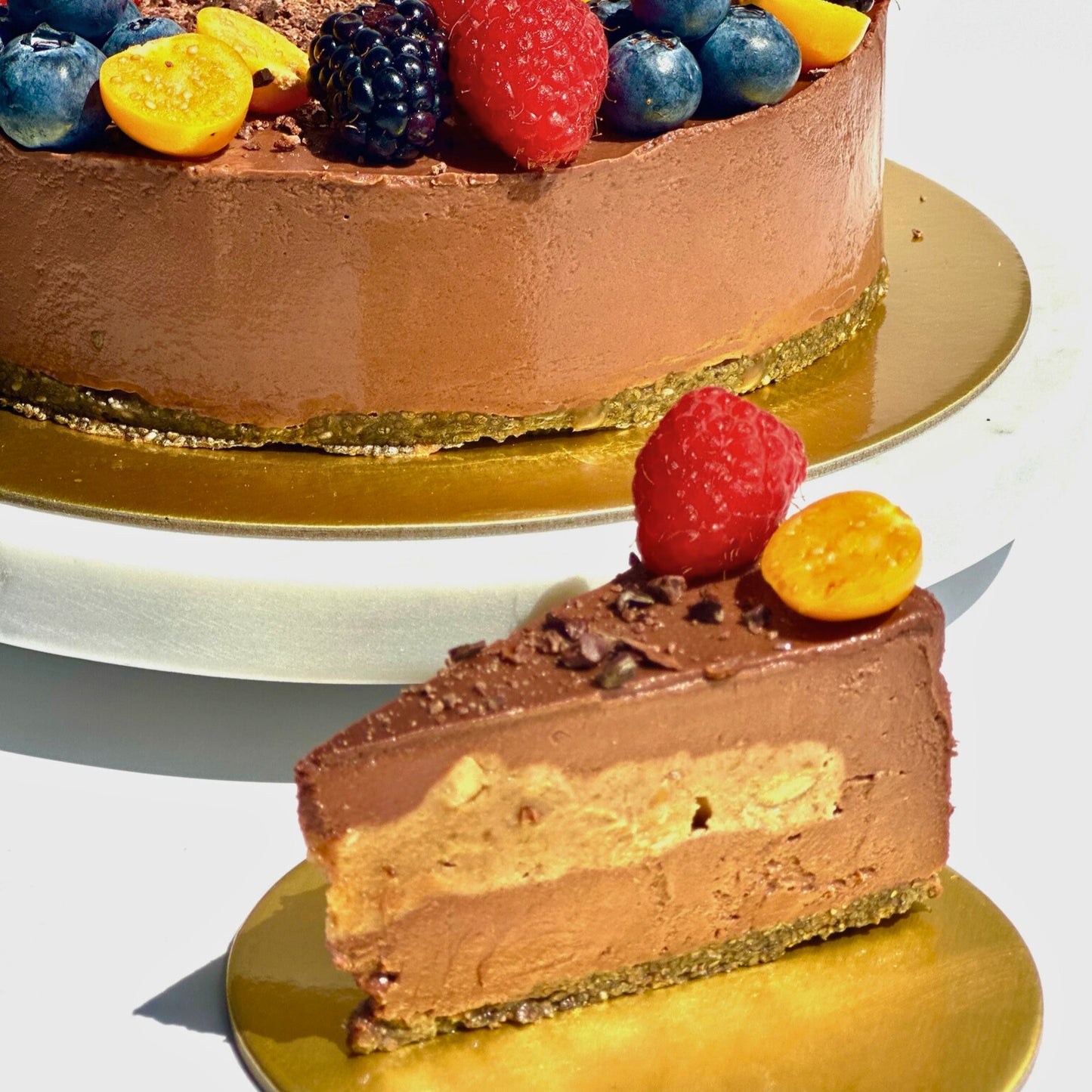 Nutty Caramel Sunny Cake